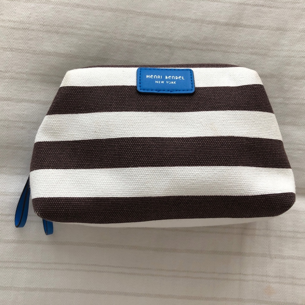 Henri Bendel small cosmetic bag